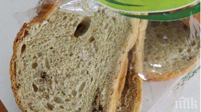 Шок! Мъж намери огромно парче тел в хляба си, купен от студентска фурна (снимка)