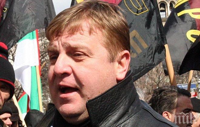 Каракачанов за френския 11 септември: Това беше атентат срещу едни норми