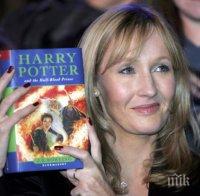 Авторката на “Хари Потър” нападна Мърдок заради непристойно изказване за исляма
