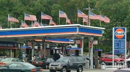 цената бензина сащ падна нивата април 2009