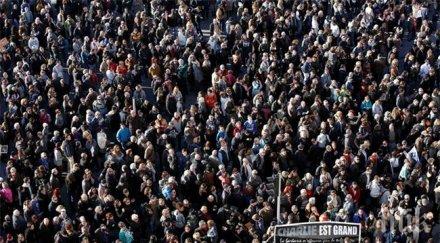 700 хиляди французи излязоха улиците името свободата солидарността снимки