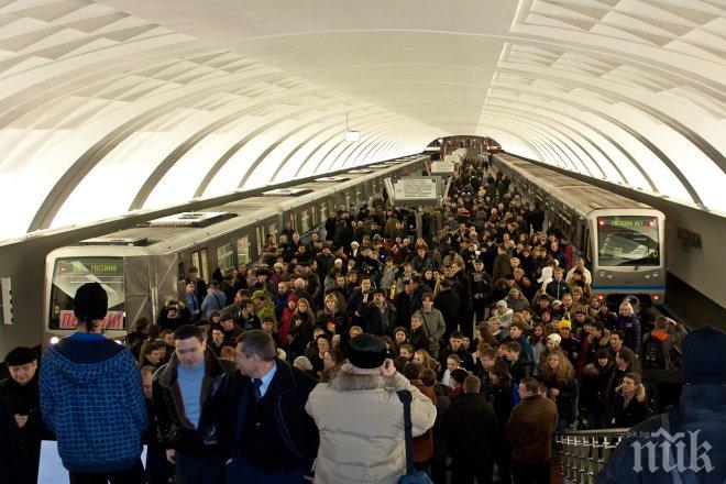 Хиляди събуха панталоните в нюйоркското метро 