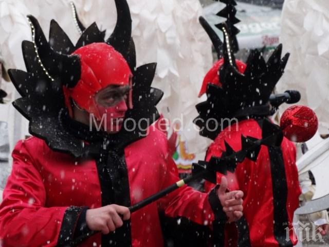 Над 5000 кукери ще вземат участие в „Сурва 2015”