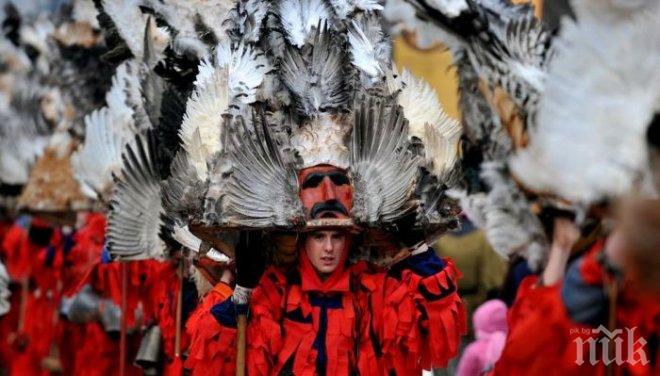 Не на 1 януари, а тази нощ в Пернишко ще посрещнат Новата година