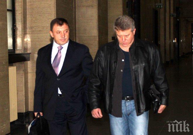 Отложиха делото на Алексей Петров