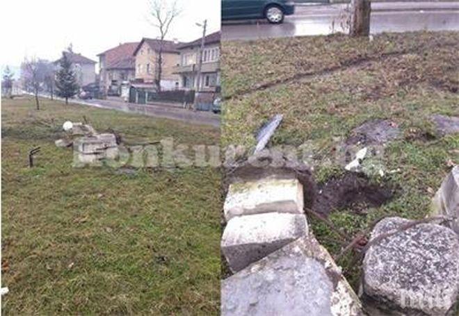 Шофьор прелетя през алея в Мездра, обърна се по таван и изчезна