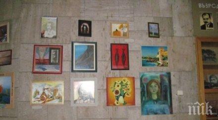трима русенски художници подредиха изложба читалище зора