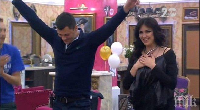 Край на приказката! Жени и Тачо официално се развеждат
