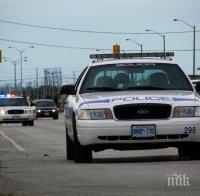 Кръв в Канада! Въоръжен простреля двама полицаи, после избяга