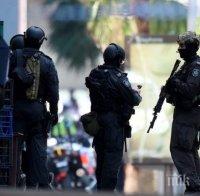 Закопчаха 18-годишна девойка в Лондон, подозират, че е готвела атентат