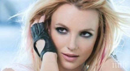 бритни спиърс съкрушена талибани разстреляха бившия спаси дрогата алкохола