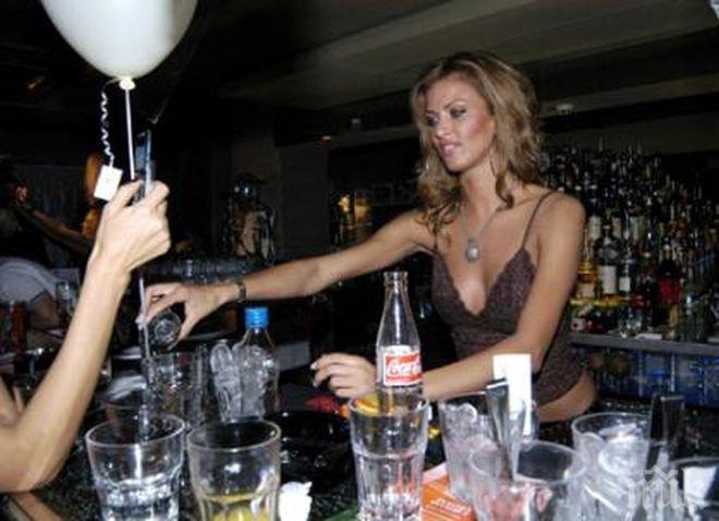 Разкритие! Вдовицата на Лудия в тайна връзка с друг богат баровец - вижте кой