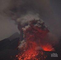 Изригна вулканът Ключевский в Камчатка 