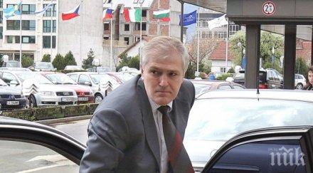 генерал валентин петров службите безсилни разстрелите държавата вземе мерки историята сертов тъжна комична