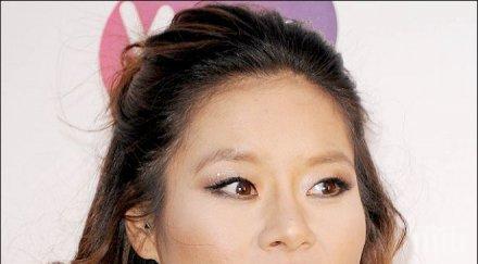 обяви бременна