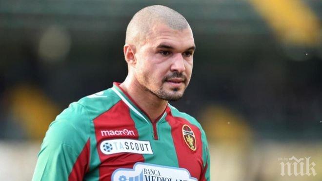 Валери Божинов в идеалния отбор на кръга

