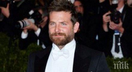 брадли купър драстично напълня