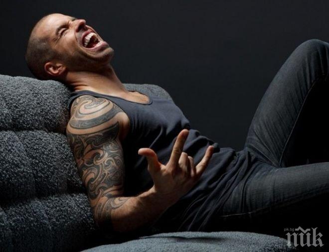 Chris Libieng идва в София