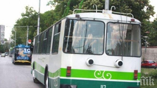 Тролеите в Перник пред спиране заради дългове