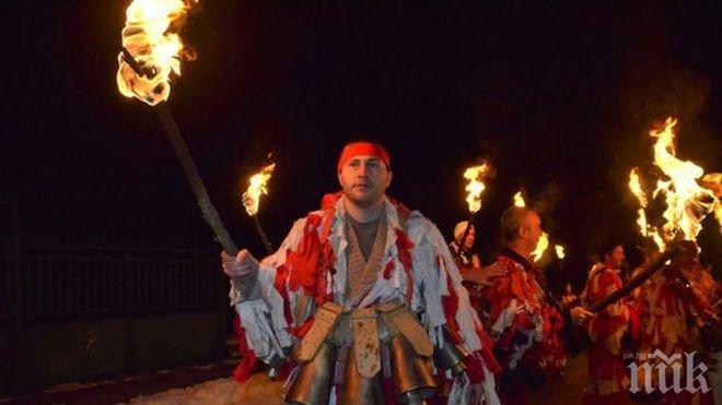 Млади художници от Перник представят дебютна изложба