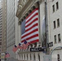 Американските фондови индекси започнаха да падат