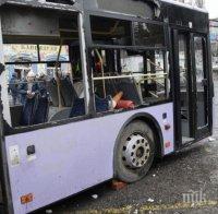 The Guardian: Смъртоносна експлозия в Донецк изложи преговорите на риск