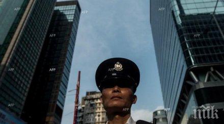 издирват момиченце откраднало пръстен млн долара