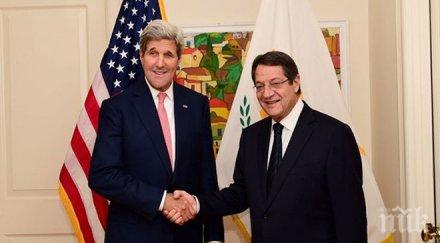 президентът кипър поиска помощ джон кери заради нарушения турция