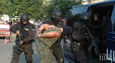 ексклузивно арестуваха знакови бандити спецоперация варна сред задържаните бивш любовник мая илиева