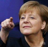 Меркел: Немците имат вечната отговорност да се борят с всякакви форми на антисемитизъм и расизъм