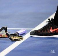 Вижте как Гришо размаза ракетата си (видео)