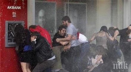 няколко души пострадаха сблъсъци активисти италия