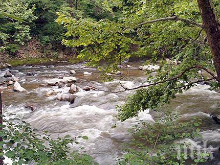 Обявен е оранжев код и за река Мочурица при село Воденичане