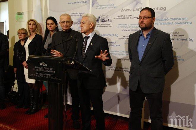 Волен: Докладът на ЕК ми напомня за 13-я Конгрес на БКП – тогава се строеше, а сега се руши