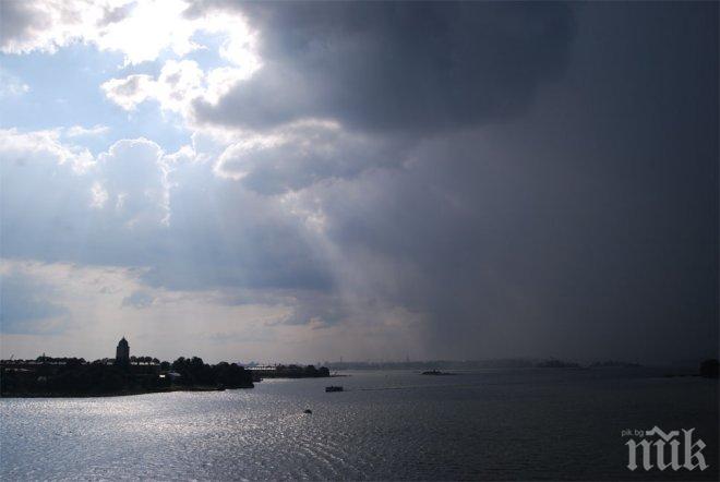 Валежите спират, пак ще е топло - живакът удря 10 градуса 