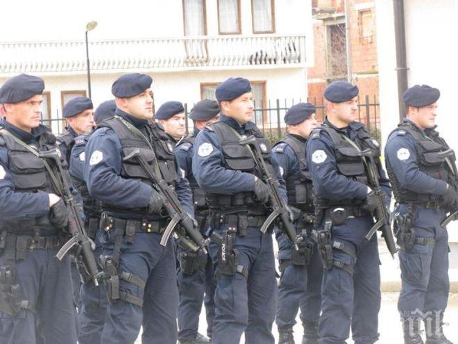 80 души са ранени при сблъсъци в Косово заради обида от министър 
