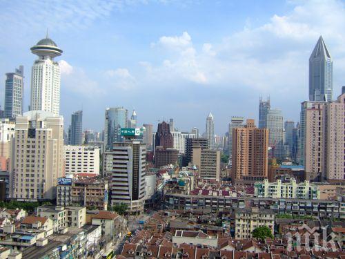 Пекин е разтревожен от спирането на приватизацията на пристанището в Пирея