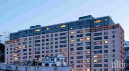 уникум жителите цял град живеят един блок снимки