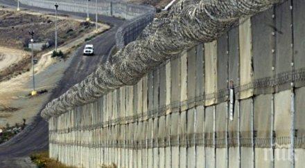 километровата ограда границата турция берлинската стена пиле прехвръкне