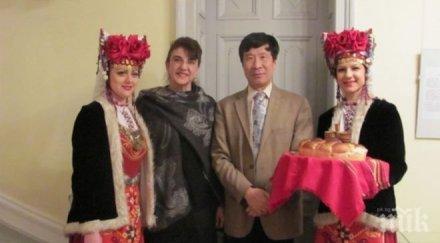 китайското посолство изложба сливенската галерия добрович