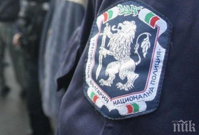 Млад мъж разби павилион за цигари в Левски 