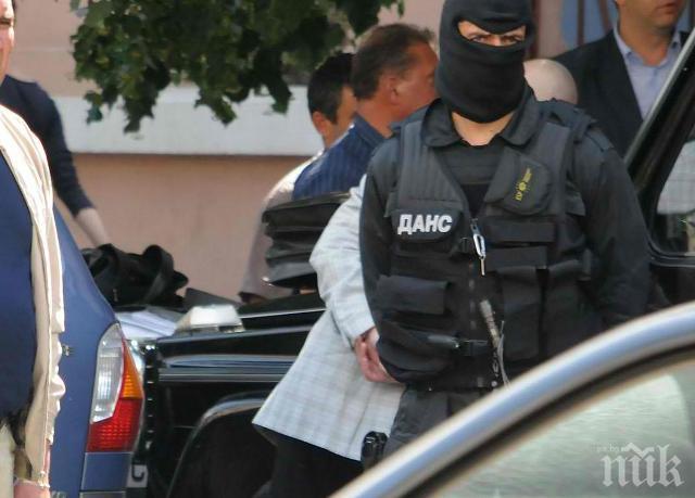 ДАНС иззе над 2000 антични предмети и монети