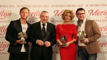 Лили Иванова не дойде за награда