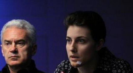 волен деница спали хил евро ден париж снимки