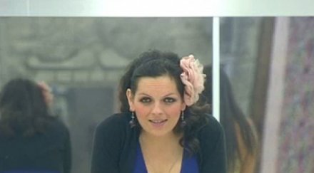 стойка разколебана чувствата съквартиранта боби