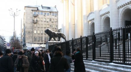 бомба отложи освобождаването алексей петров