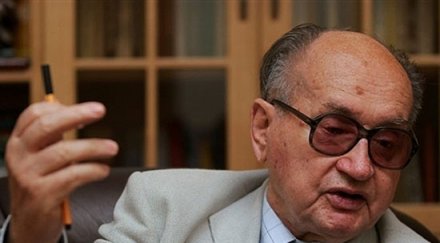 войчех ярузелски болница тежко състояние