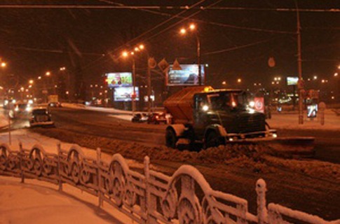 Снегът остави 415 населени места в Украйна без ток