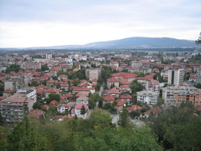 Над 2000 монтанци скитат незаконно из България