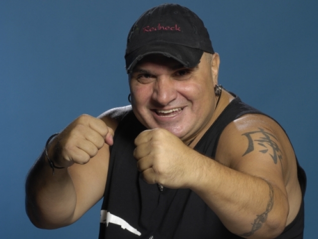 Къци и Фънки се връщат в Къщата!